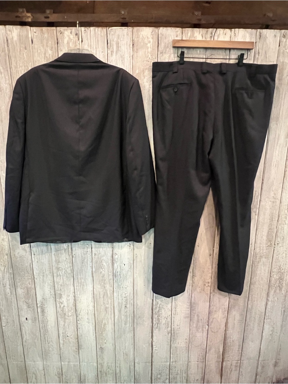Steve Harvey Celebrity edition Pinstripe Suit Jacket & Pants - Picture 8 of 13